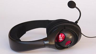 Creative Fatal1ty Pro Series HS-800 wide